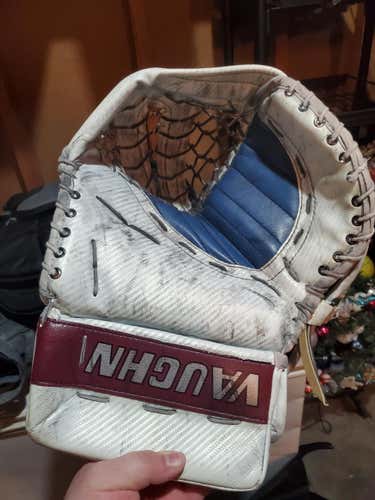 White Used Senior Vaughn Regular Velocity V5 Pro Stock