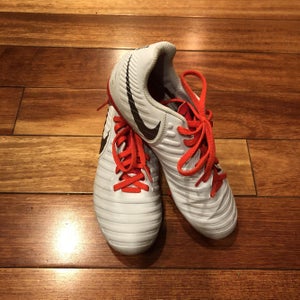 Youth Nike Tiempo Soccer Cleats