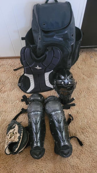 Used All Star Catcher's Set w/ bag AND mitt - Youth (9-12) *GREAT PRICE* See description.