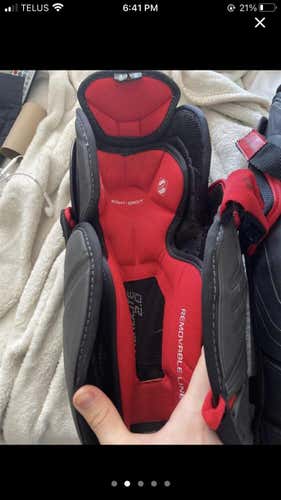 Senior Bauer Vapor 1X Lite  Shin Pads