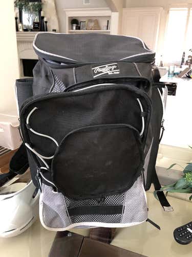 Black Used Rawlings Bat Pack