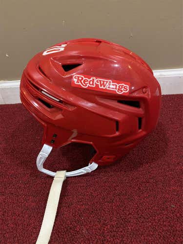 GRG56 & Detroit Red Wings Bauer Re-Akt 150 Pro Stock Helmet Item#RWH70