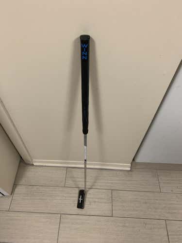MENS RH TOP FLITE TOUR 6.0 DOUBLE WIDE PUTTER 37" - NEW WINN GRIP