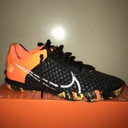 Orange New Men's Size 7.5 (Women's 8.5) Indoor Nike Cleats