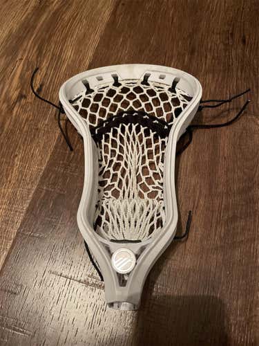 White Used Attack & Midfield Strung Kinetik Head
