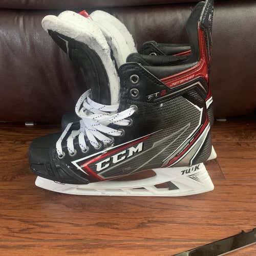 Senior CCM JetSpeed FT2 Regular Width Pro Stock Size 7 Hockey Skates