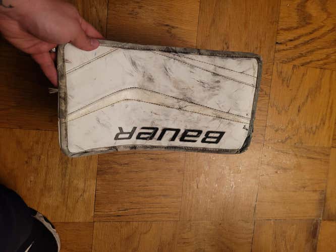 White Used Senior Bauer Regular Glove and Blocker
