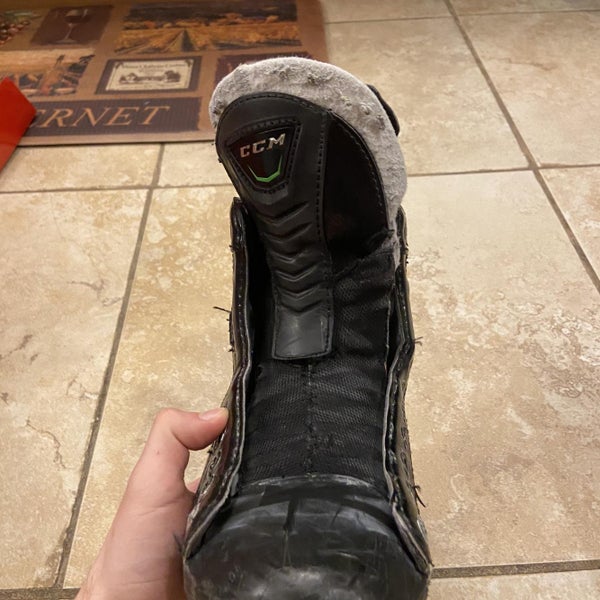 Senior CCM RibCor MaxxPro Size 7.5 Hockey Skates