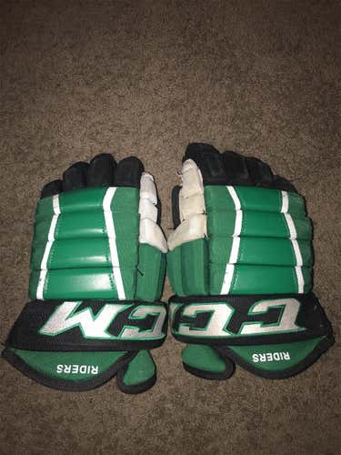 PRO STOCK CEDAR RAPIDS ROUGHRIDERS CCM Gloves 14”