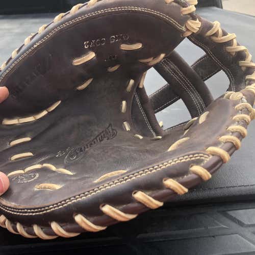 Brown Kid Pitch (9YO-13YO) Catcher's 34" Softball Glove