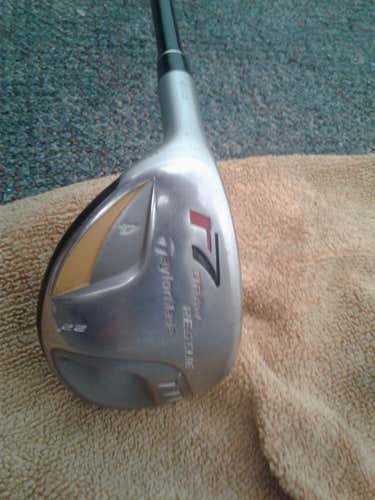 TaylorMade R7 Draw Rescue 4-Hybrid 22* With Regular Graphite Shaft