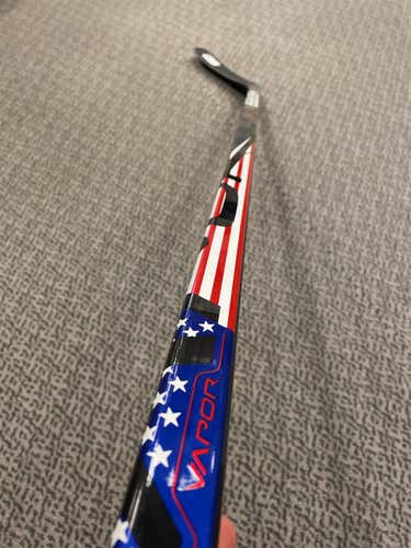 Junior Left Hand Vapor FlyLite P88 50 Flex Hockey Stick