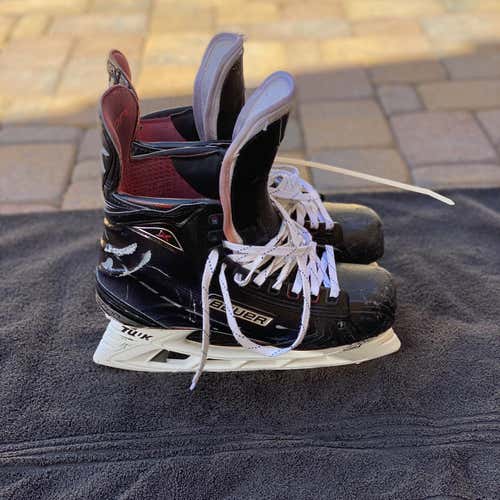Pro Stock Bauer Vapor 1X 2.0 Hockey Skates 8.5D OESTERLE