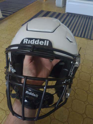 Large Riddell Speedflex Helmet