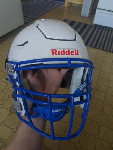 Extra Large White Riddell Speedflex Helmet