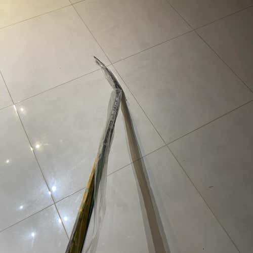 Bauer Supreme Ultra Sonic P92 87 Flex Right Hockey Stick