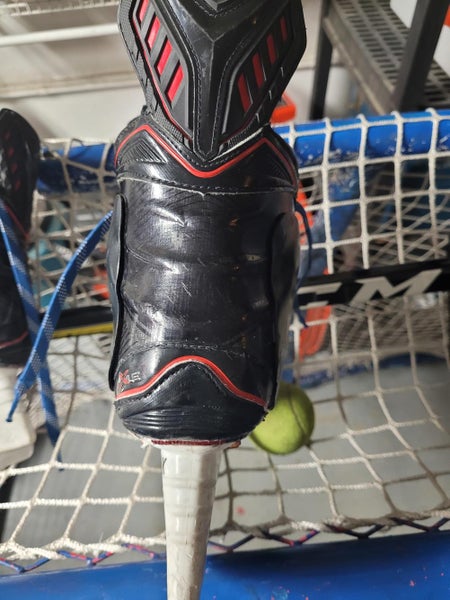 Used Senior Bauer Vapor 1X Hockey Skates Extra Wide Width Pro Stock Size 8 with block shield