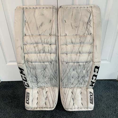 CCM Extreme Flex 3 Goalie Pads 34+1