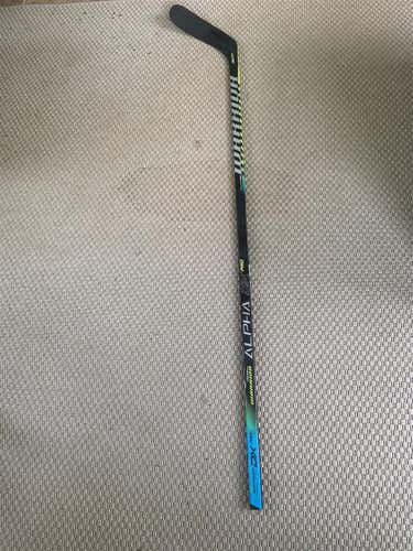 Senior Left Hand Alpha DX Pro Mid Pattern Hockey Stick