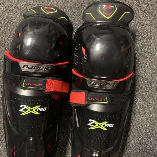 BRAND NEW  Bauer Vapor 2X Pro Shin Pads