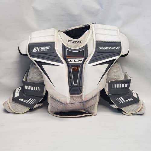 Pro Stock Used CCM Extreme Flex Shield II Chest Protector - Large (GCP006)