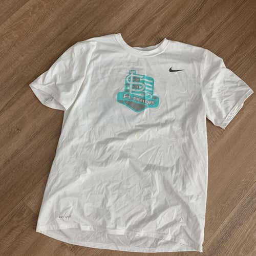 White Adult Large Nike Shirt