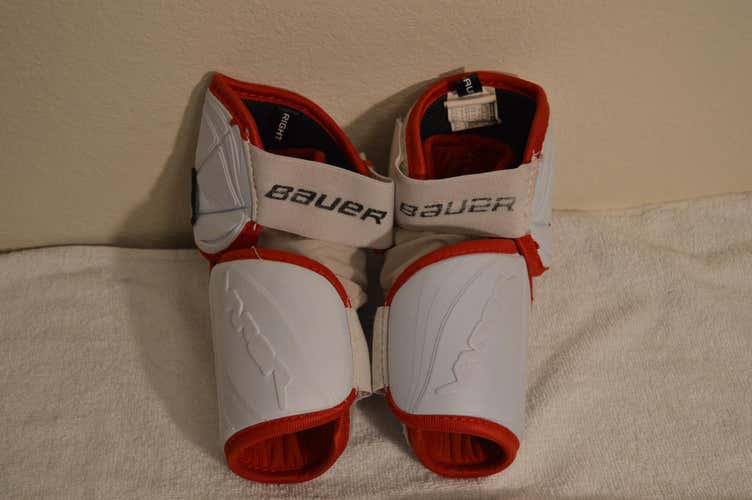 Used Senior Small Bauer Elbow Pads X900