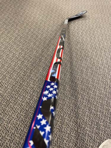 Intermediate Right Handed Vapor FlyLite P92M 55 Flex Hockey Stick