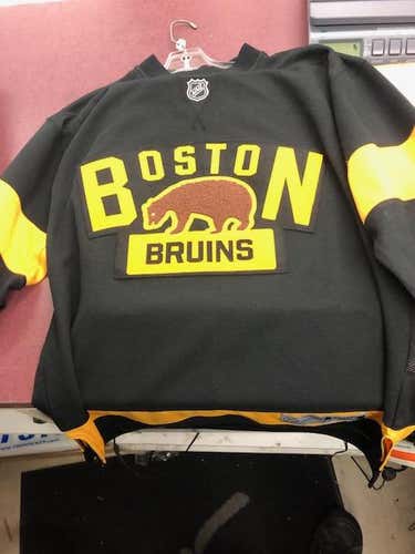 Bruins WINTER CLASSIC Reebok Jersey / Adult L