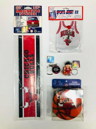 New Chicago Bulls souvenir memorabilia fan pack bumper magnet coaster keychain