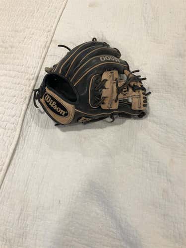 Black Used Right Hand Throw A2000 11.5" Baseball Glove