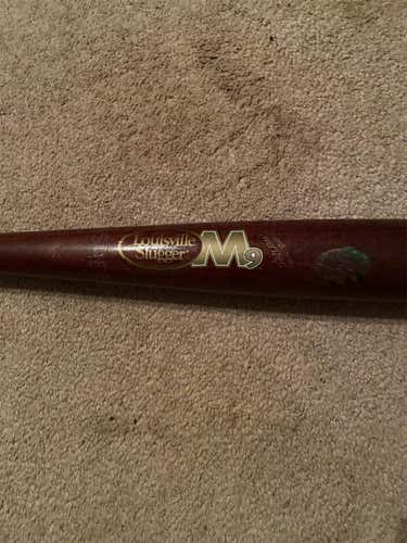Louisville Slugger M9 Hard Maple 29” (-7.5)