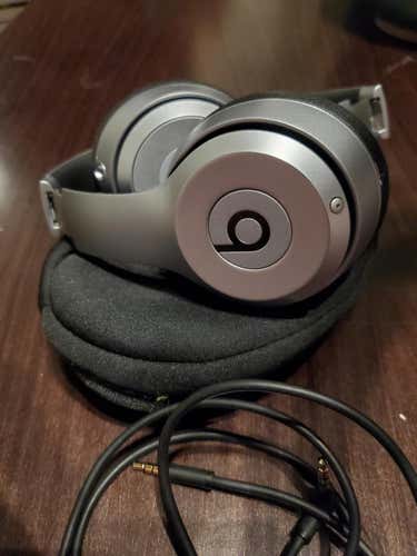 Beats Solo 2 wireless