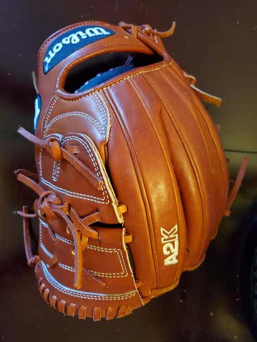 Used Wilson RHT A2K B212