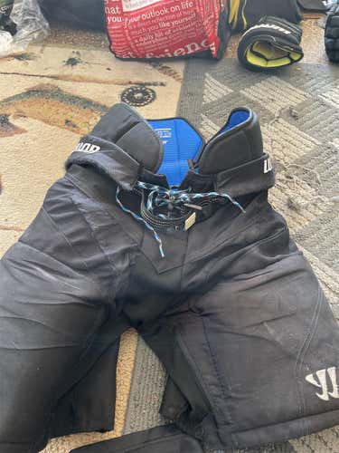 Black Senior Small Warrior Covert DT2  Hockey Pants