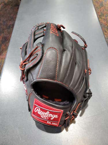 New Rawlings Left Hand Throw R9 Baseball Glove 12"