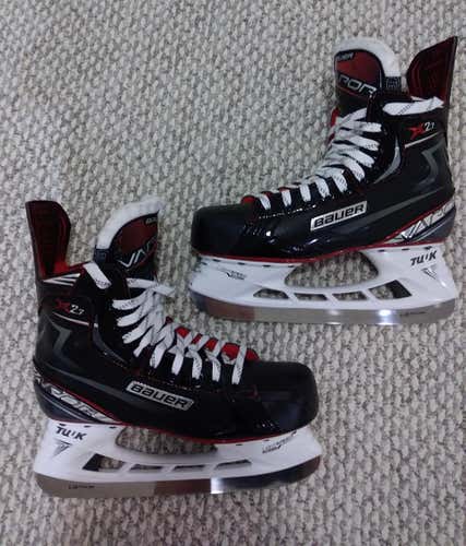 Used Senior Bauer Vapor Hockey Skates Regular Width Size 8.5