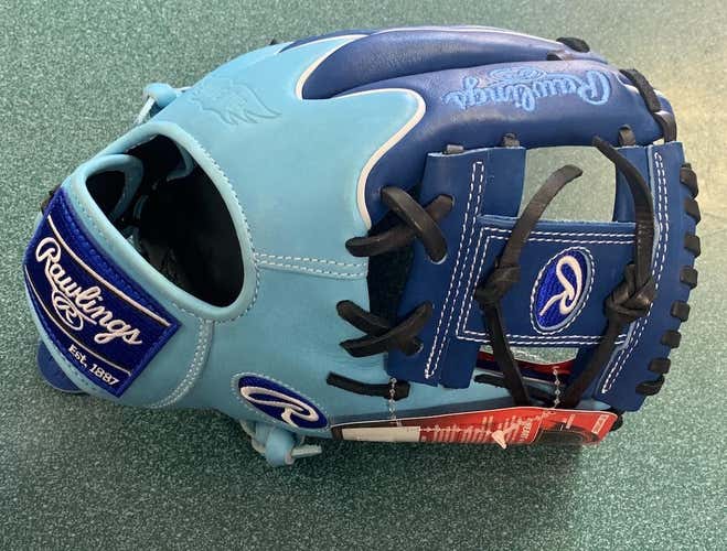 Rawlings Heart of the Hide Baseball Glove 11.5" - RHT - GOTM - PRO204W-2RCB