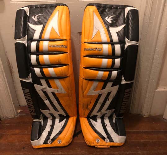 Vaughn 7400 Goalie Leg Pads 36”