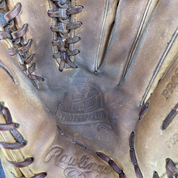 Brown High School/College Outfield Pro Preferred 12.75" Baseball Glove