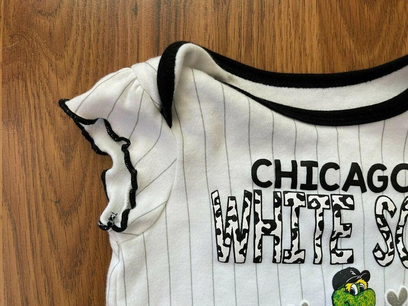 Chicago White Sox SOUTHPAW MLB SUPER AWESOME Girls Size 3-6M Baby