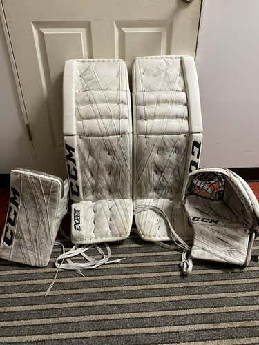 Used 34" CCM Regular Eflex 3 Goalie Full Set