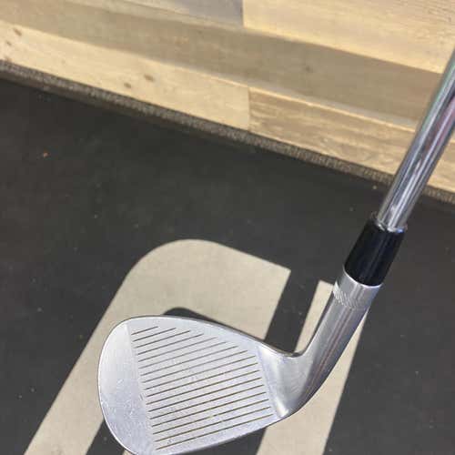 Men's Right Handed Vokey SM5 Tour Chrome 58 Degree Wedge