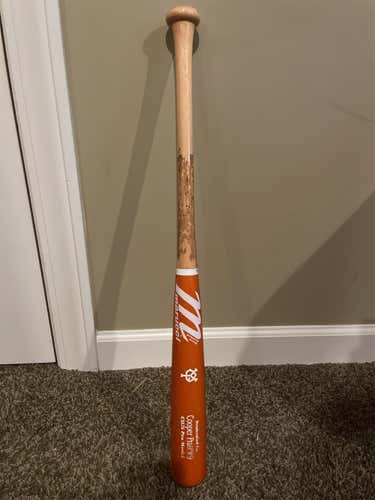 Kid Pitch (9YO-13YO) Wood CU26 28" Bat