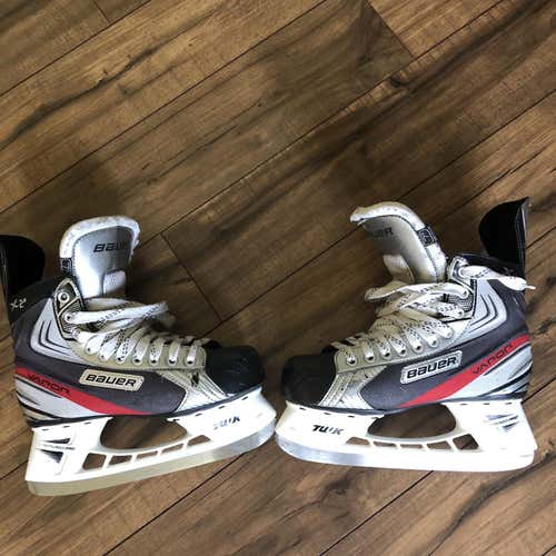 Senior Bauer Vapor 1X 2.0 Regular Width Size 8.5 Hockey Skates
