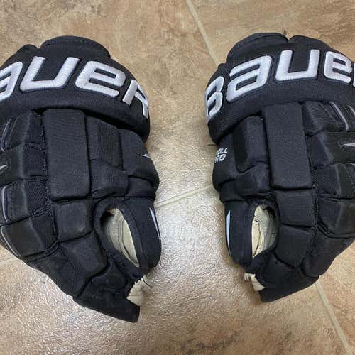 Bauer 4 Roll Pro Gloves