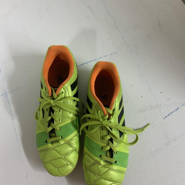 Men's Size 6.0 (Women's 7.0) Adidas Nitrocharge 1.0 Cleats