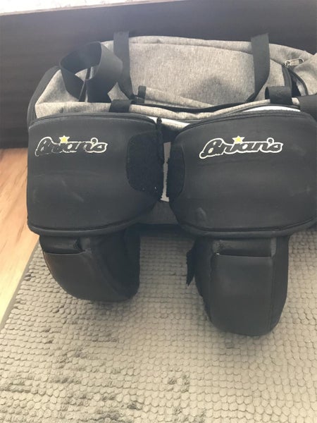 Used Brian's Goalie Kneepads
