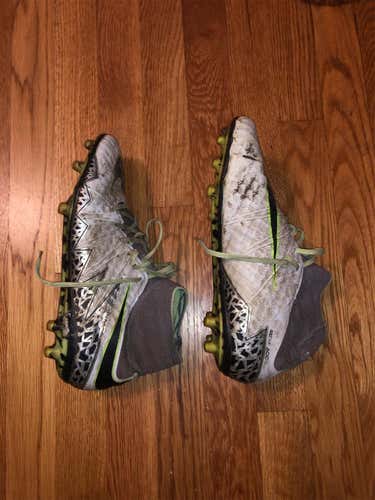 Men's Molded Cleats Nike Hypervenoms Cleats