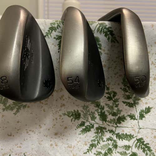 Men's Right Handed BV Vokey SM7 Regular Flex Steel Shaft Wedge